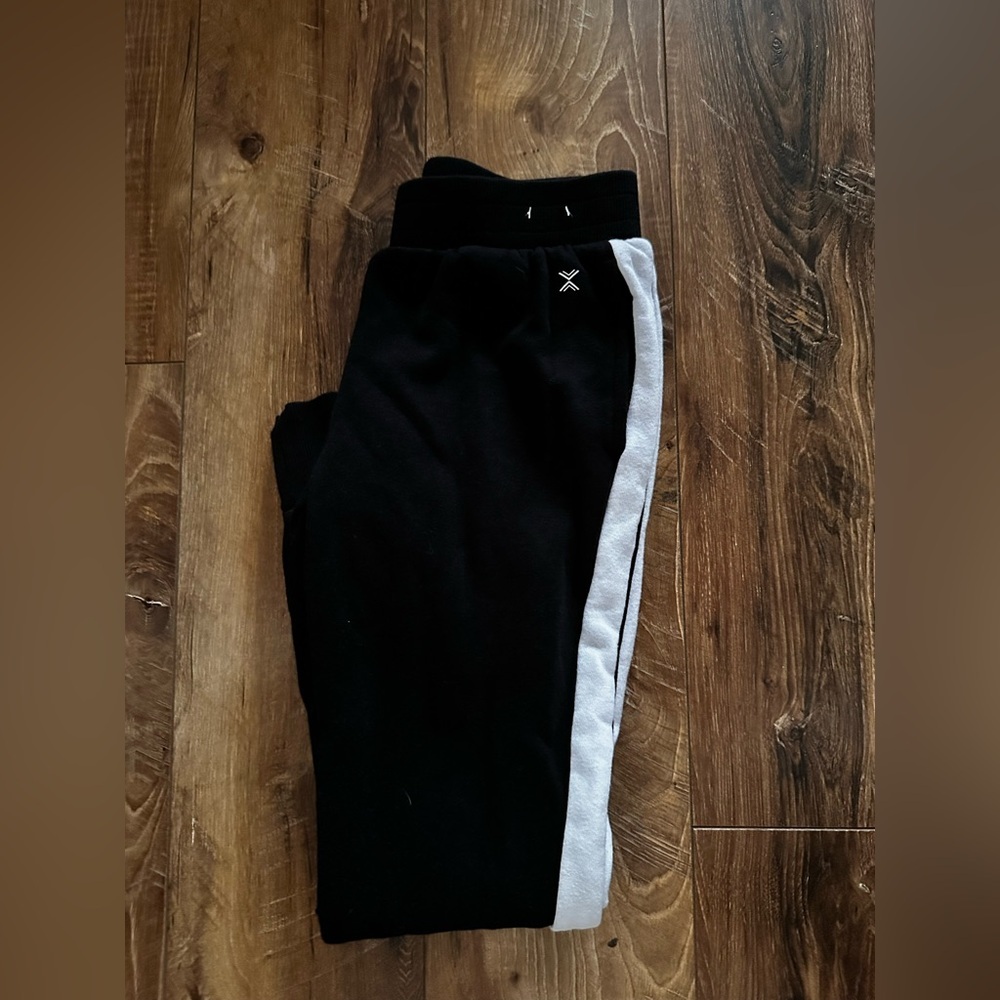 Xersion 10/12 joggers